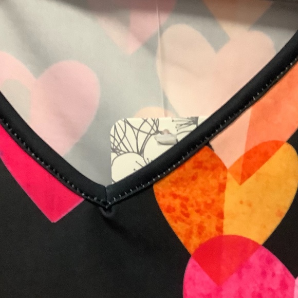 Heart 💜 V neck tunic - Picture 3 of 7